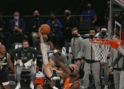 开云APP-热火战胜雄鹿，东部半决赛再获胜利