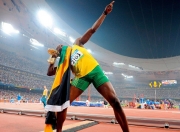 开云体育官网-霓虹炼狱与领袖诞生，拉梅洛扛起全队的逆袭之夜