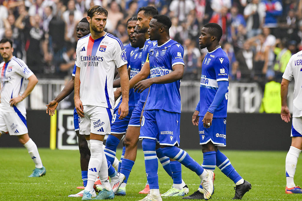 里昂客场击败勒阿弗尔，保持不败