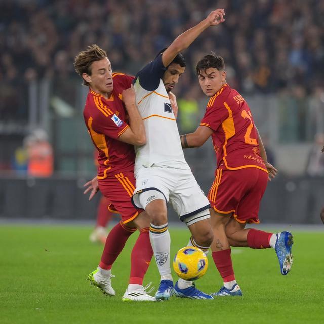 惊天逆转！滚球预测战队挺进四强的简单介绍