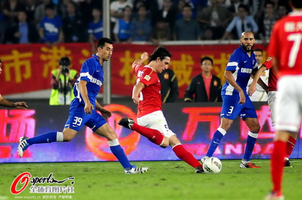 舜天主场逼平恒大，实现保级重要一步