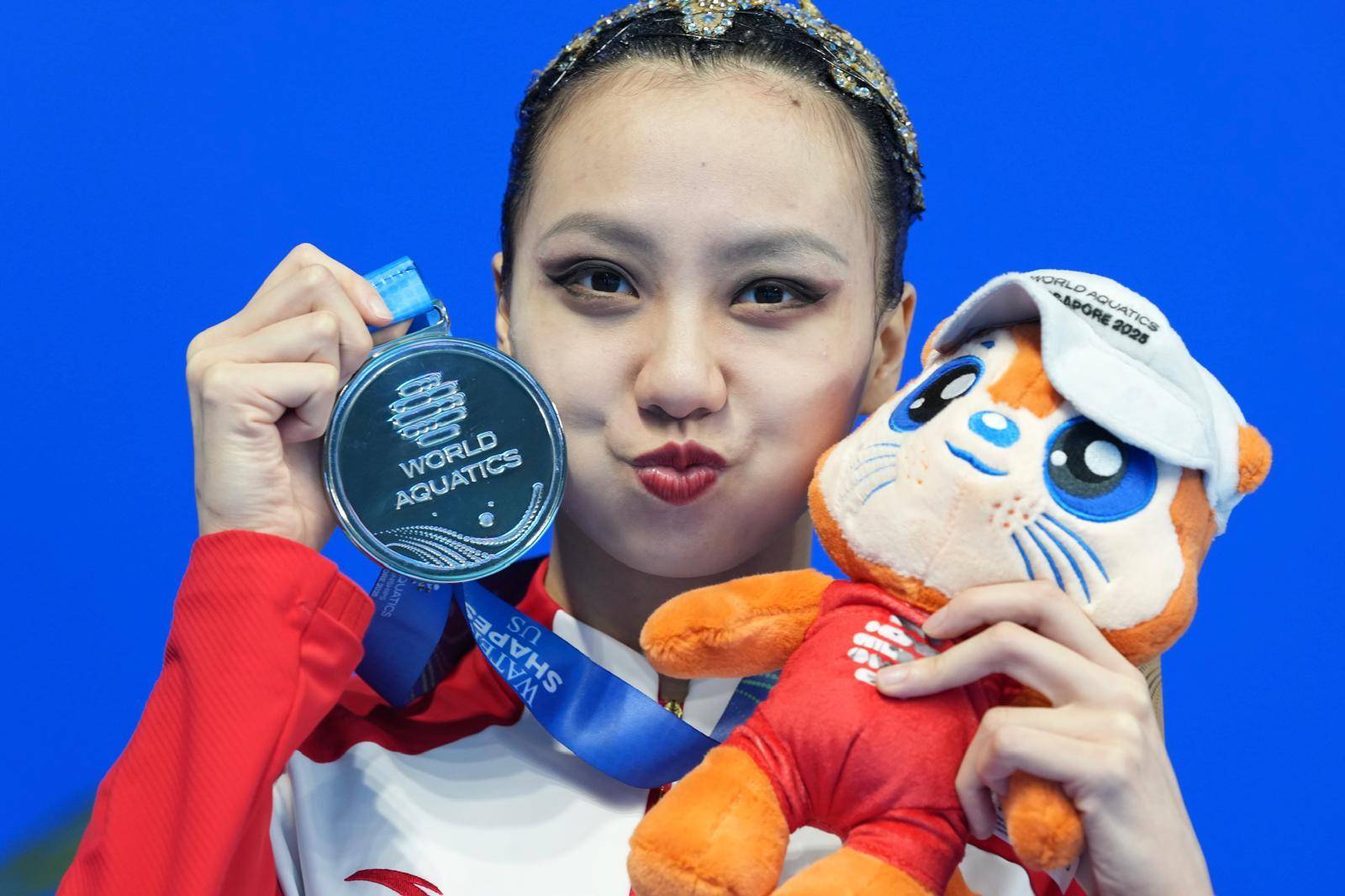 俄罗斯游泳选手发挥稳定，收获成绩