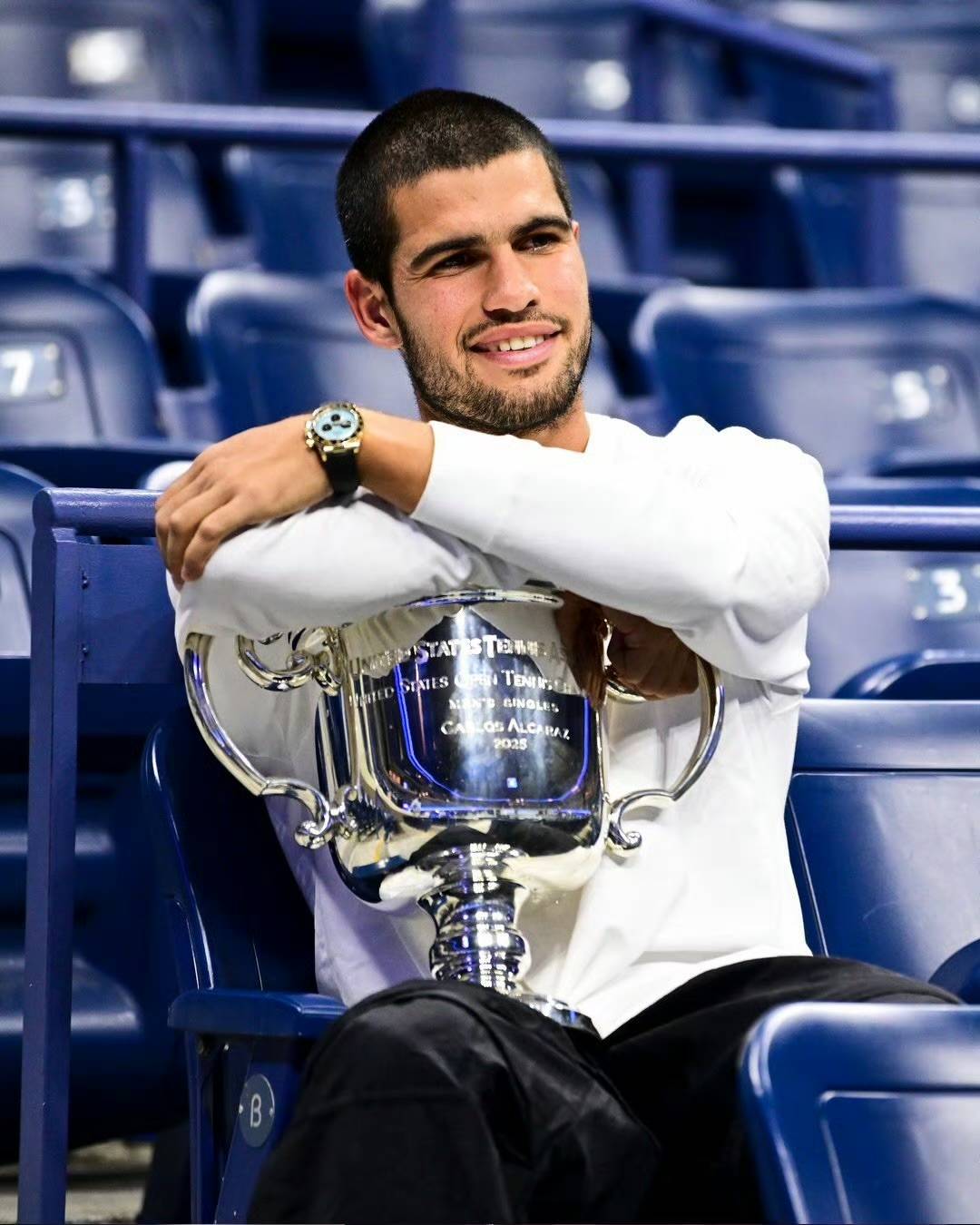 法网翻盘拉沃尔杯，阿尔卡拉斯扛起全队