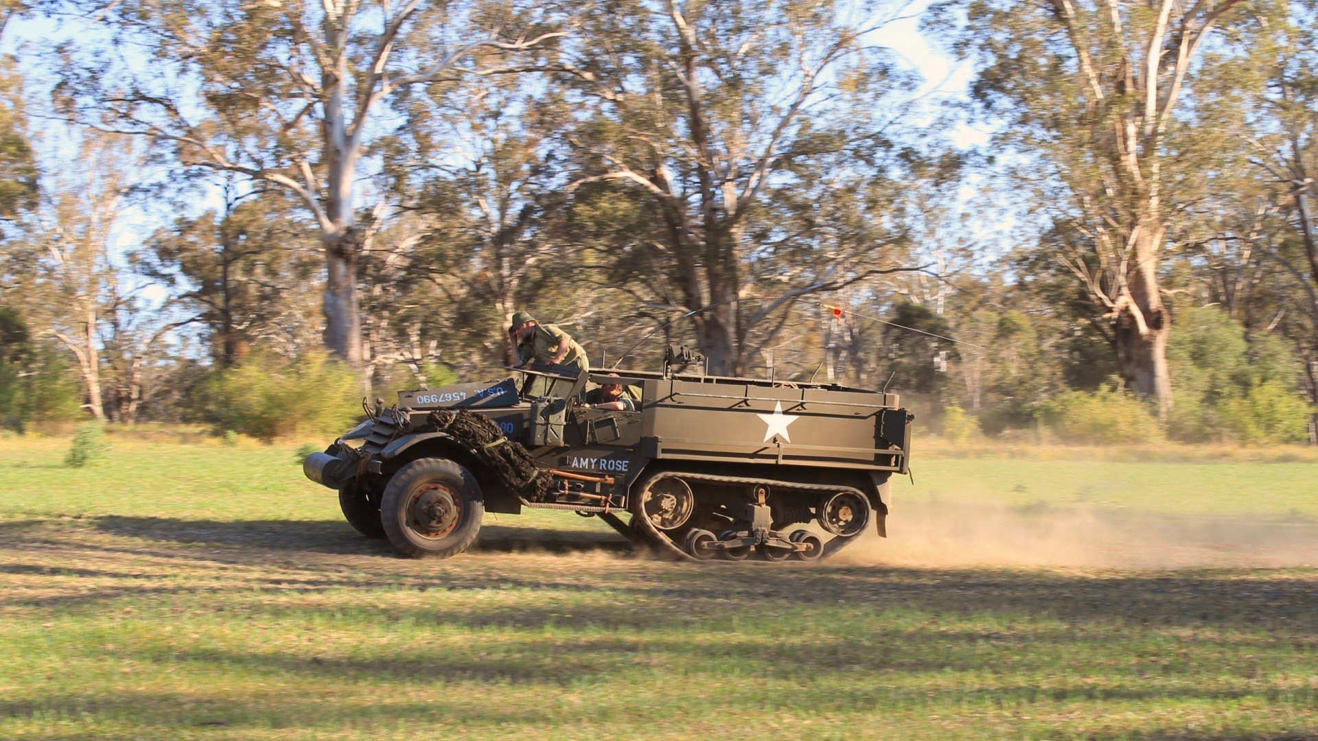 小国掀翻战舰!阿什拉夫神勇扑救,几内亚强势击败比利时改写历史