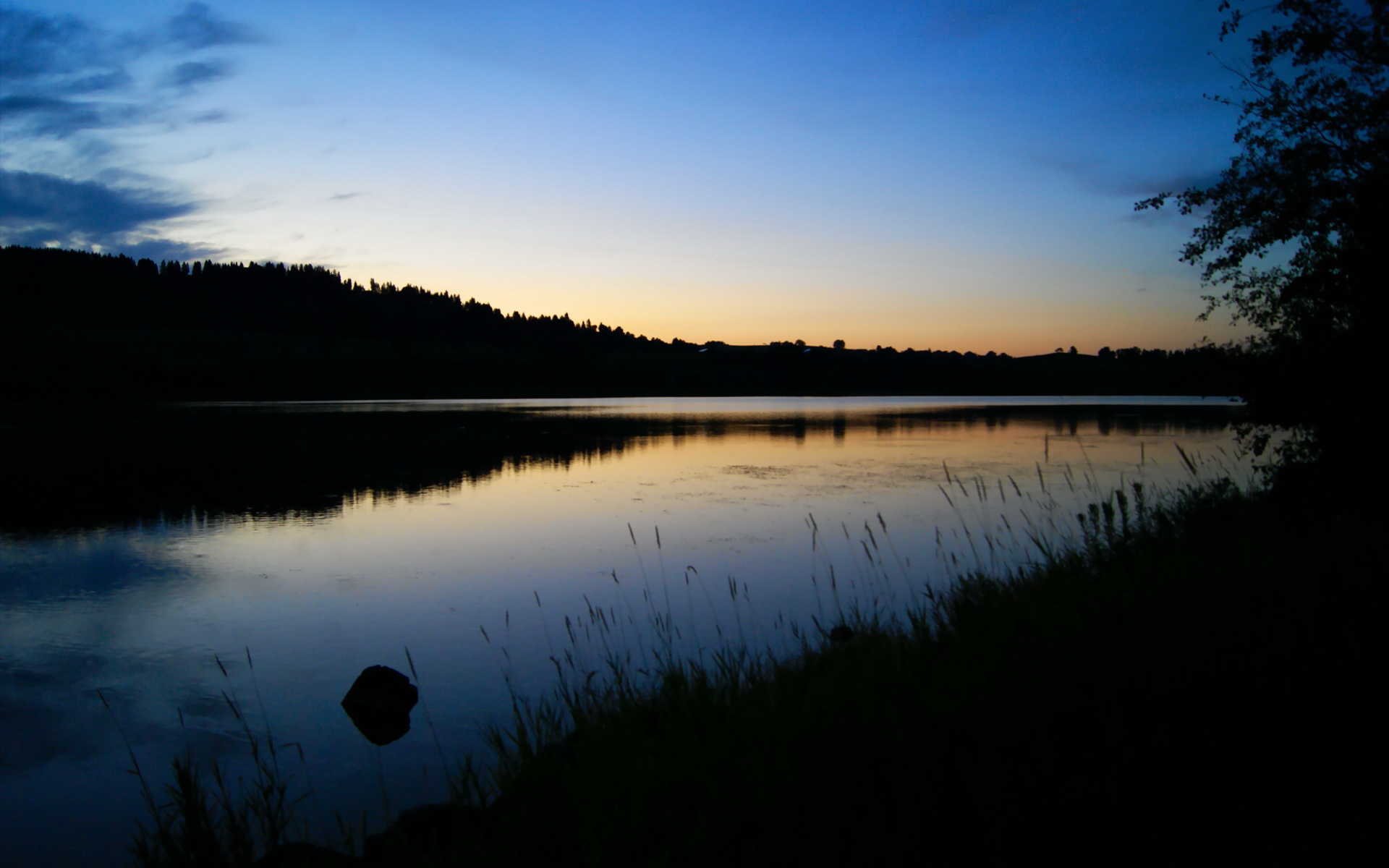 跨界对位,上海滩战术击溃鹈鹕之日,正是爱德华兹在巴黎接管比赛之时