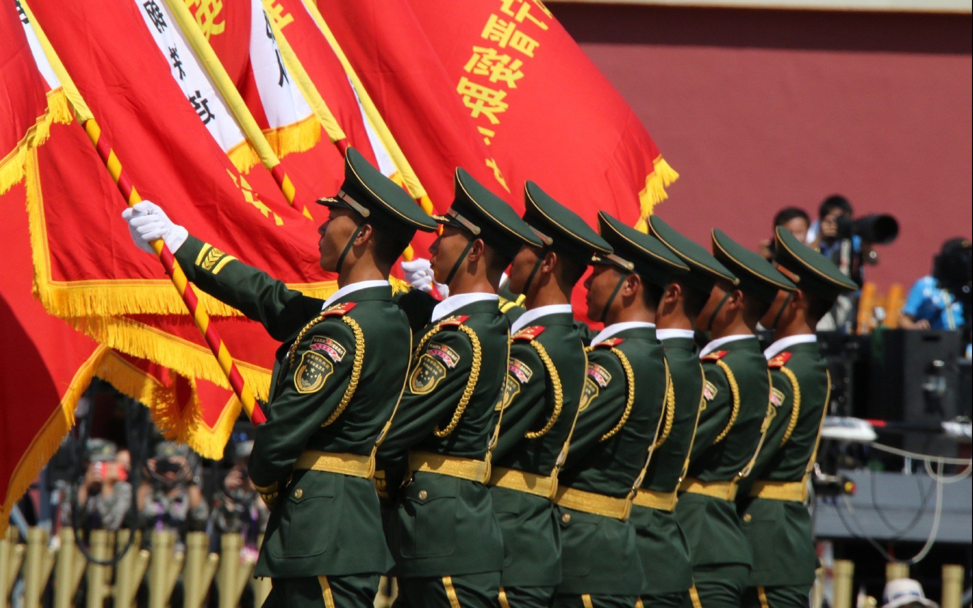 横跨大洋的唯一性，鹈鹕海啸淹没华南虎，杰伦·格林末节惊雷定乾坤