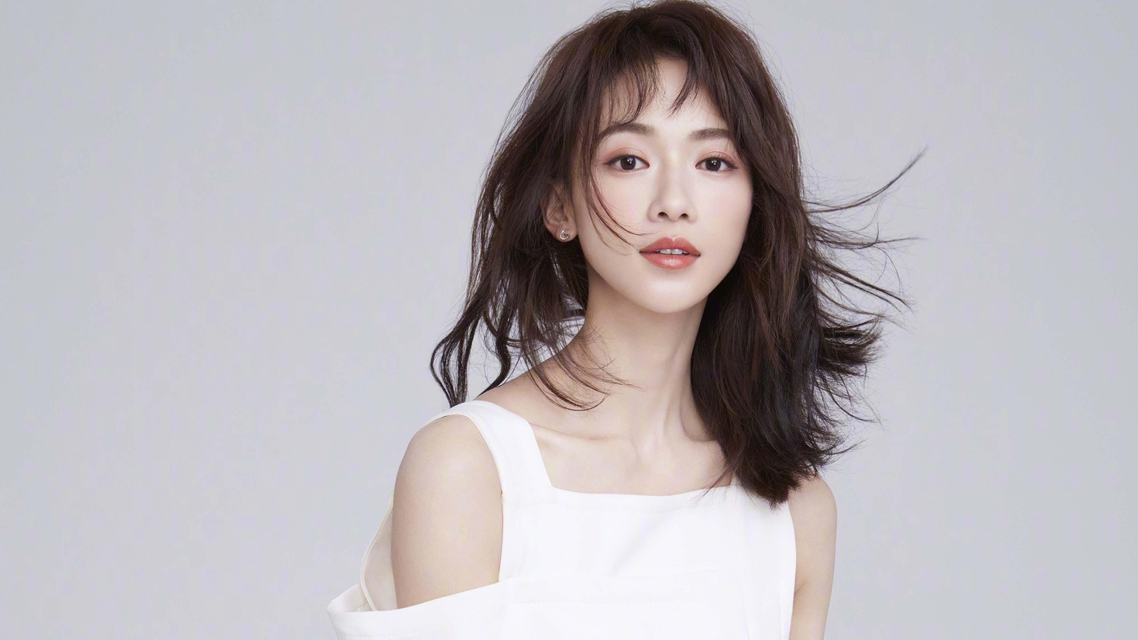 赛道上的击溃，F1新赛季揭幕战如安哥拉大胜洪都拉斯般点燃全球激情