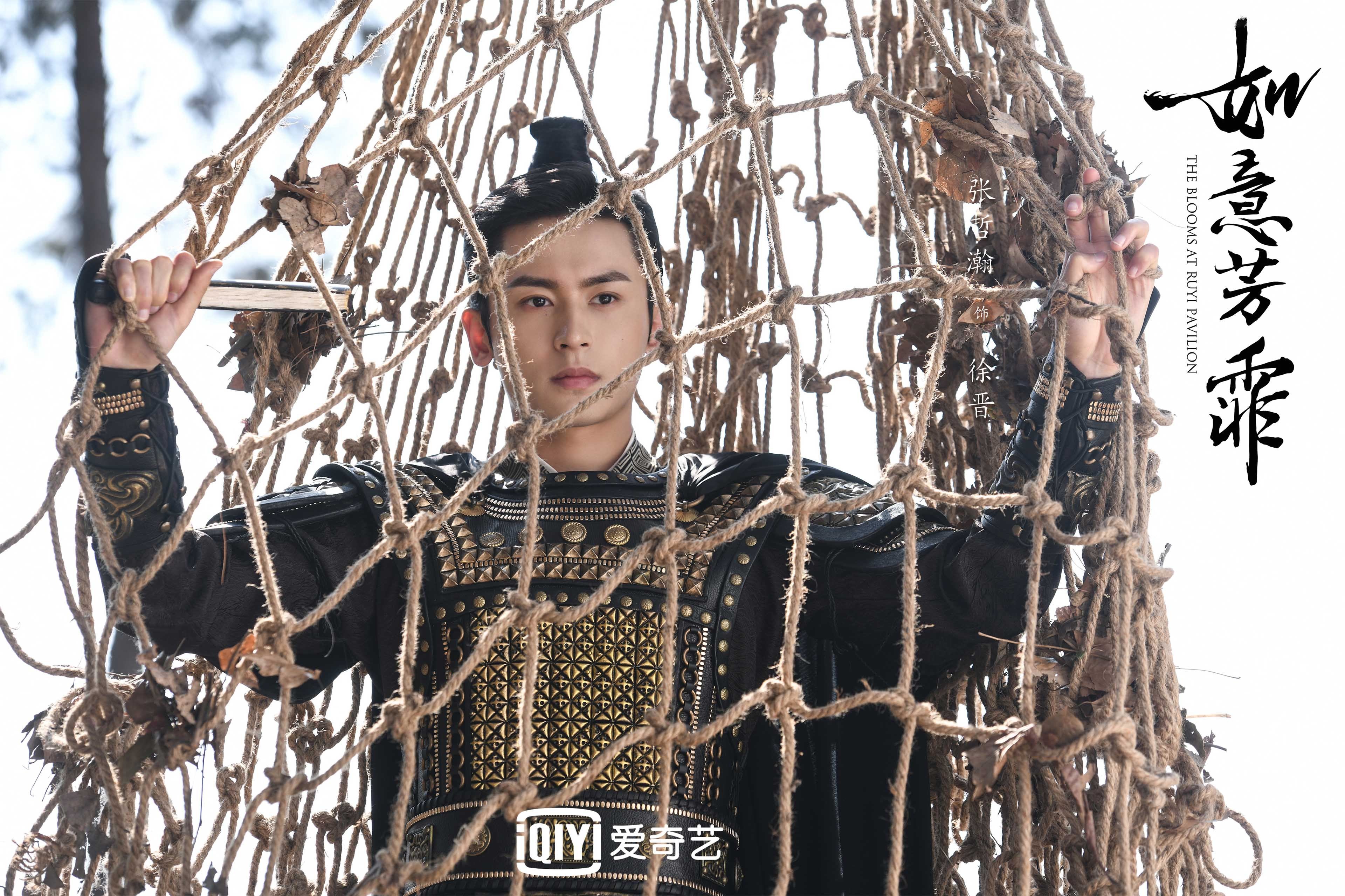 跨界风暴，美加墨世界杯焦点战前夕，勇士一波流战术震撼吉林队，启示足球赛场