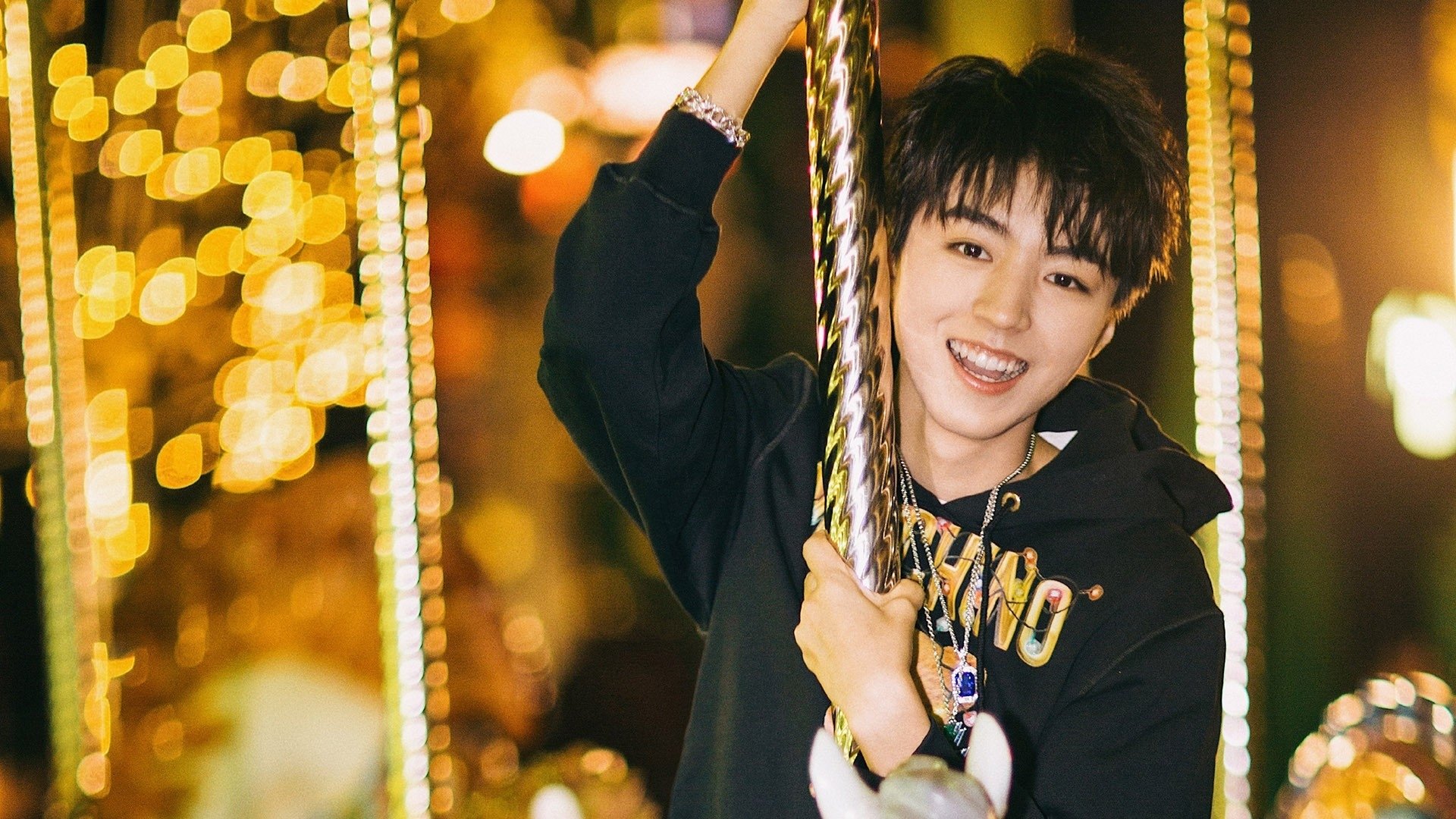 深圳绝杀与东契奇抢七,两个平行宇宙的篮球命题