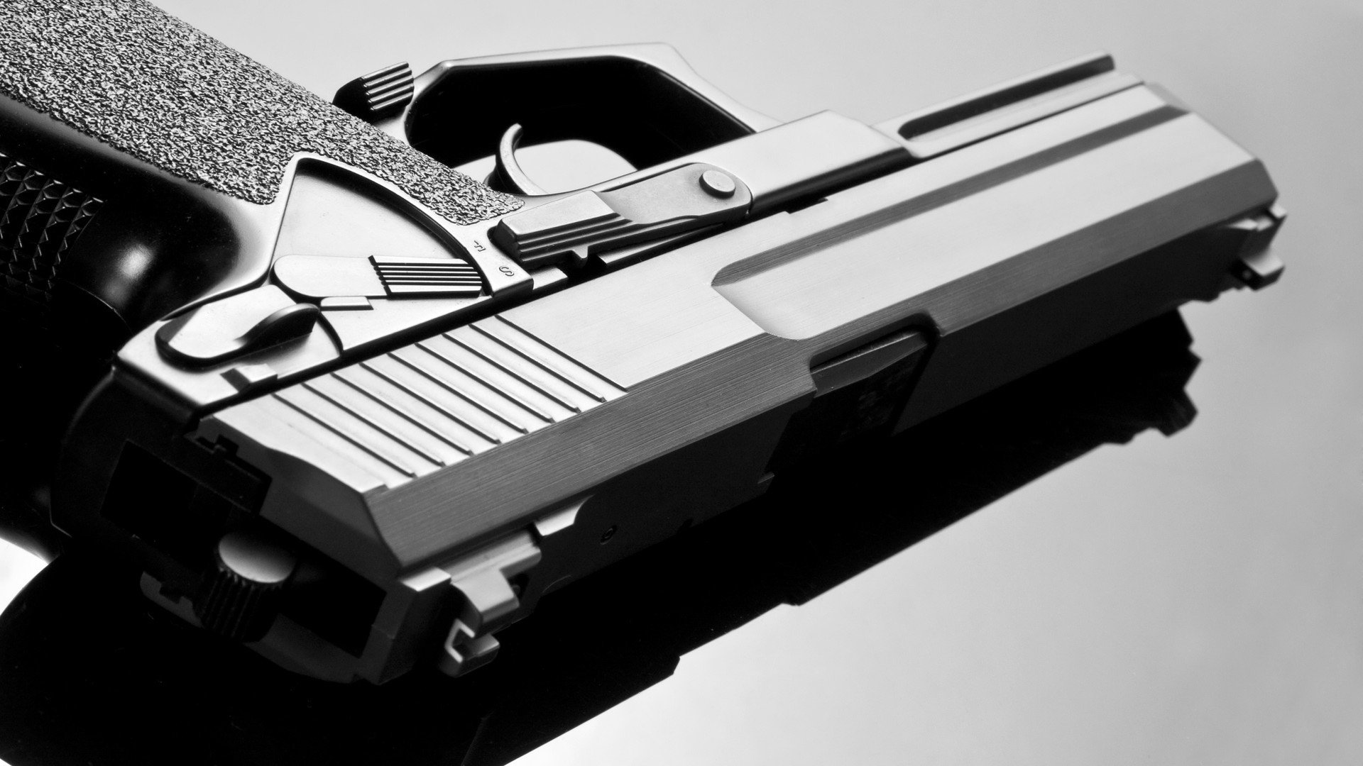 中场刺客，楚阿梅尼在无声处为尤文谱写的里昂镇压曲