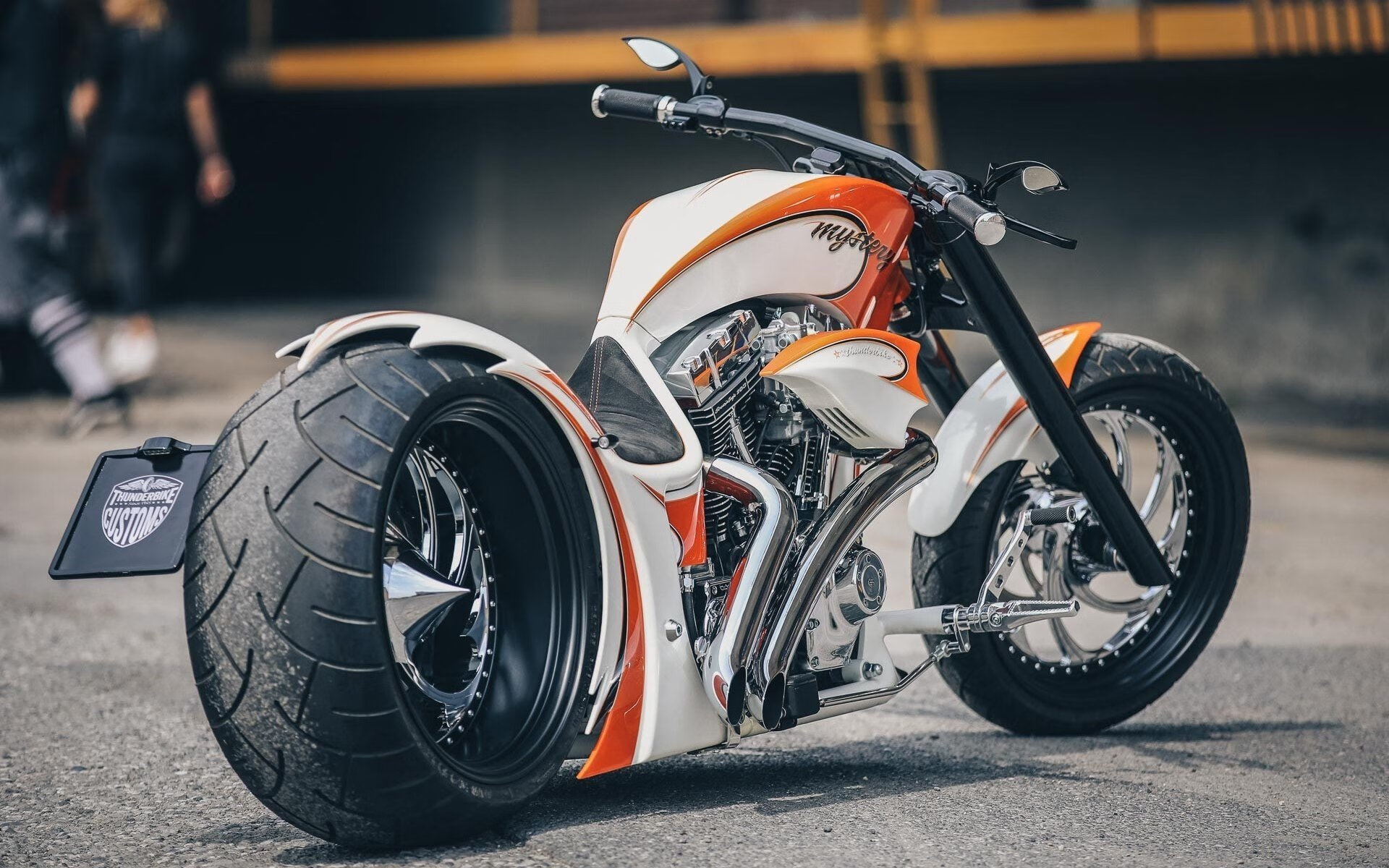 绝境之巅，F1新赛季揭幕战之夜的完胜封印